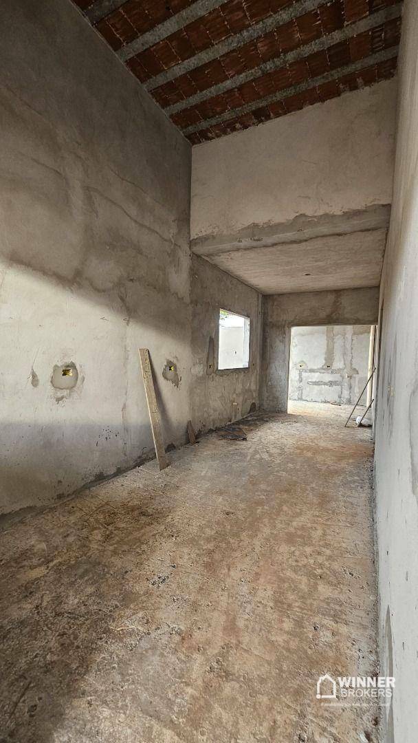 Casa à venda com 2 quartos, 75m² - Foto 6