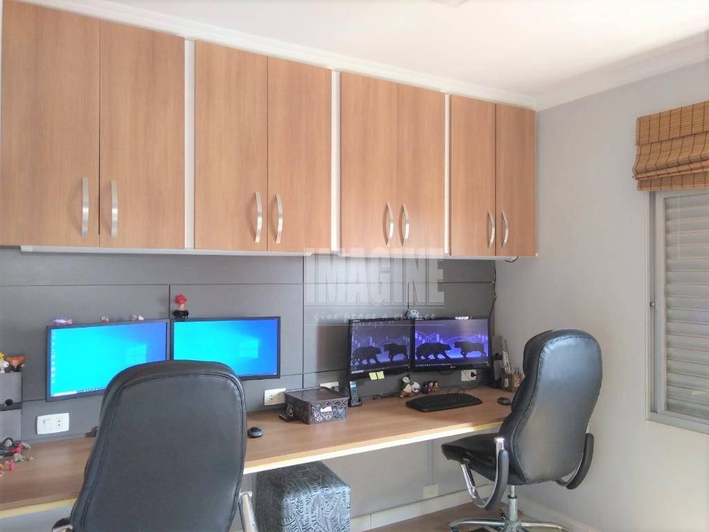 Apartamento à venda com 3 quartos, 70m² - Foto 13