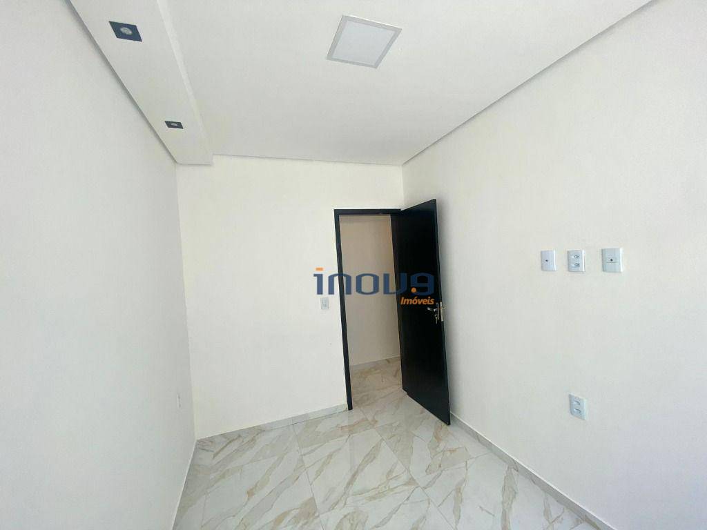 Casa à venda com 3 quartos, 89m² - Foto 19