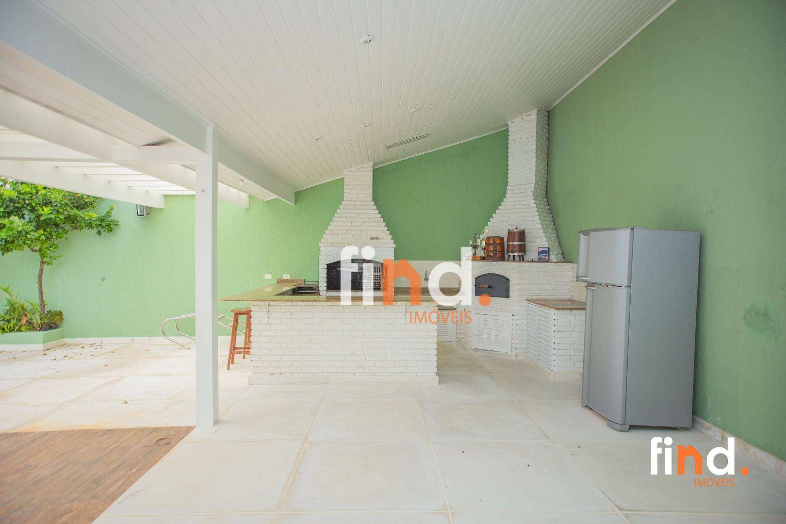 Casa de Condomínio à venda com 4 quartos, 450m² - Foto 19