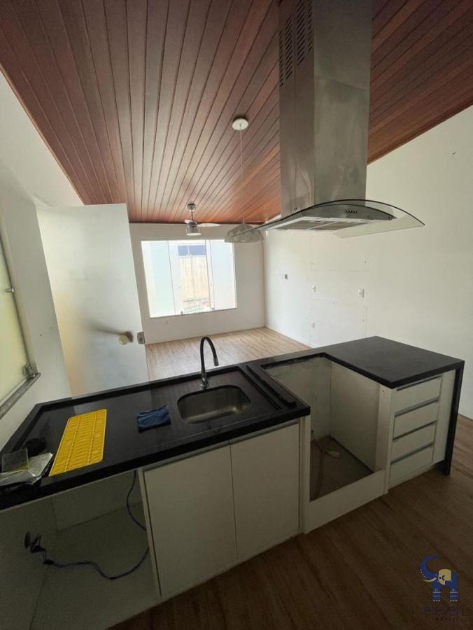 Casa à venda com 4 quartos, 220m² - Foto 45