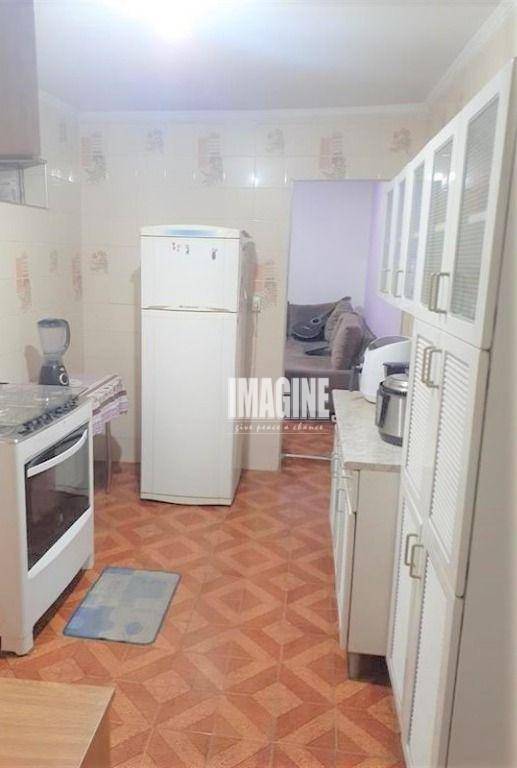 Casa à venda com 3 quartos, 180m² - Foto 6