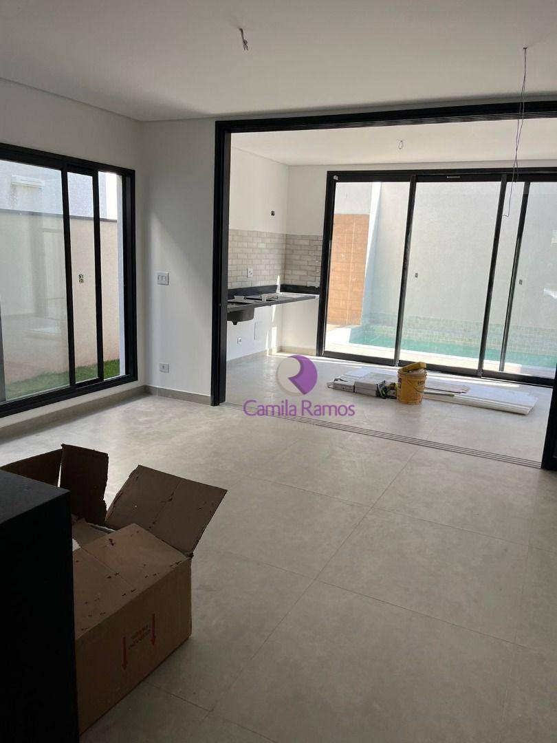 Sobrado à venda e aluguel com 3 quartos, 235m² - Foto 3