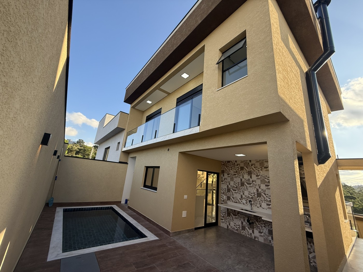 Casa à venda com 3 quartos, 198m² - Foto 26