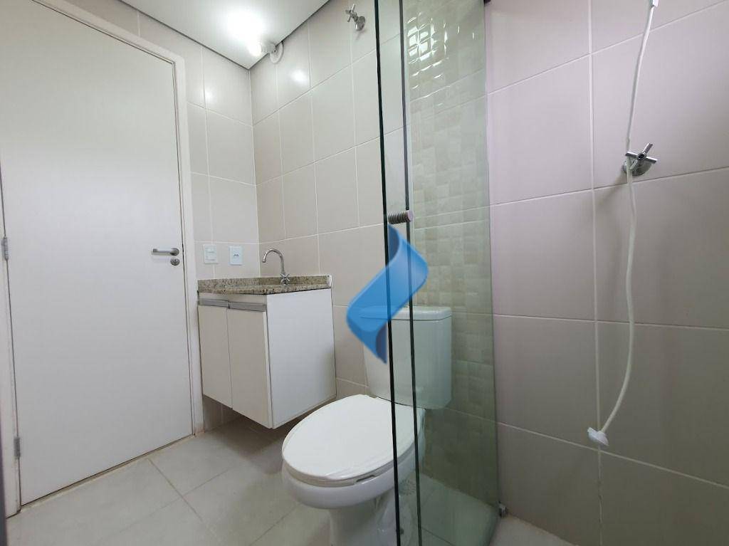 Apartamento para alugar com 2 quartos, 69m² - Foto 14