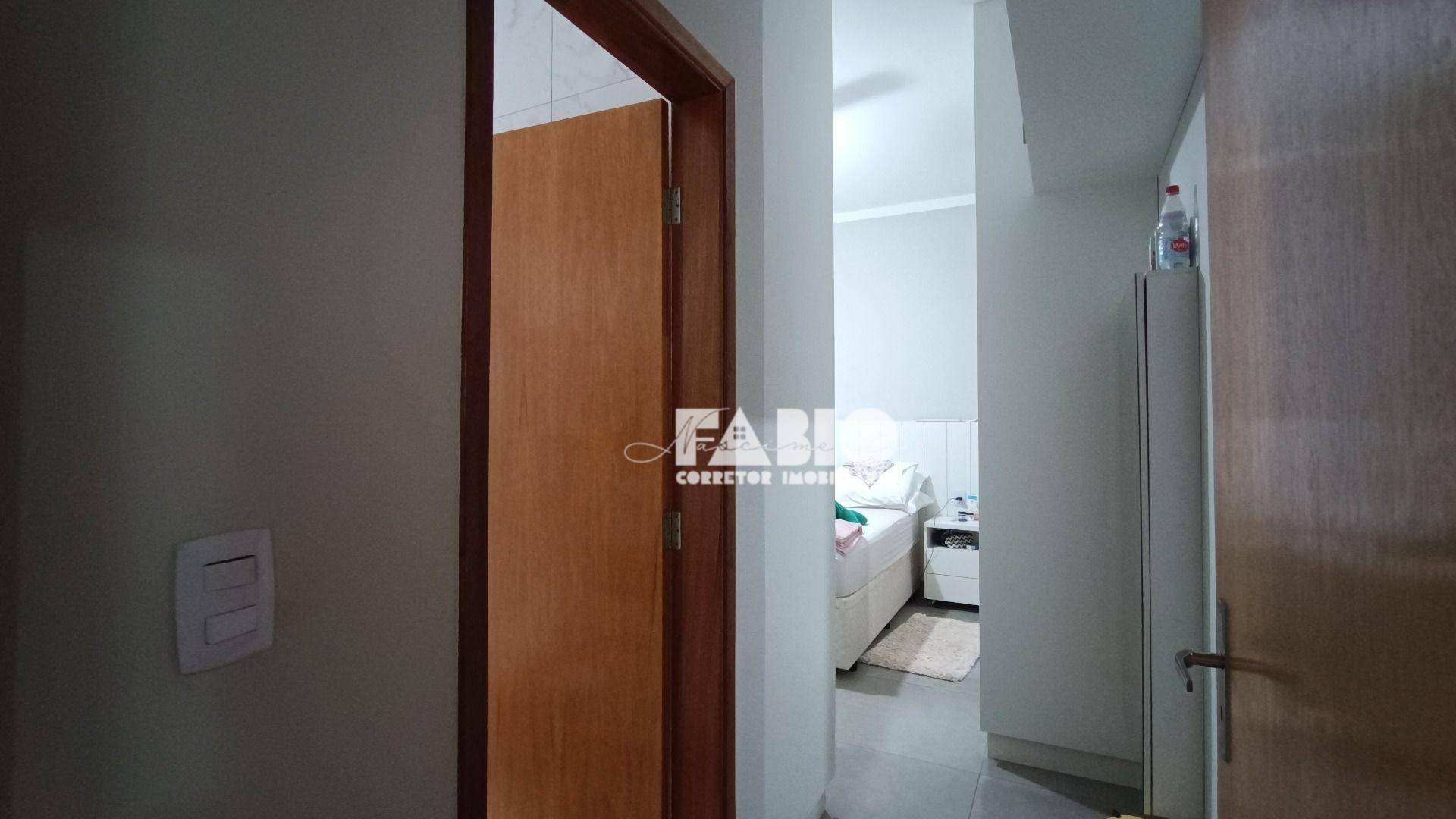 Casa à venda com 2 quartos, 125m² - Foto 17