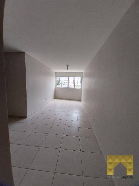 Apartamento à venda com 2 quartos, 68m² - Foto 8