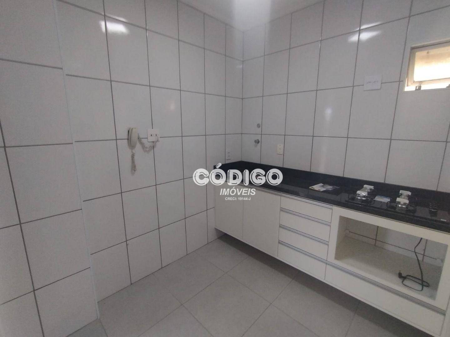 Apartamento para alugar com 3 quartos, 64m² - Foto 14