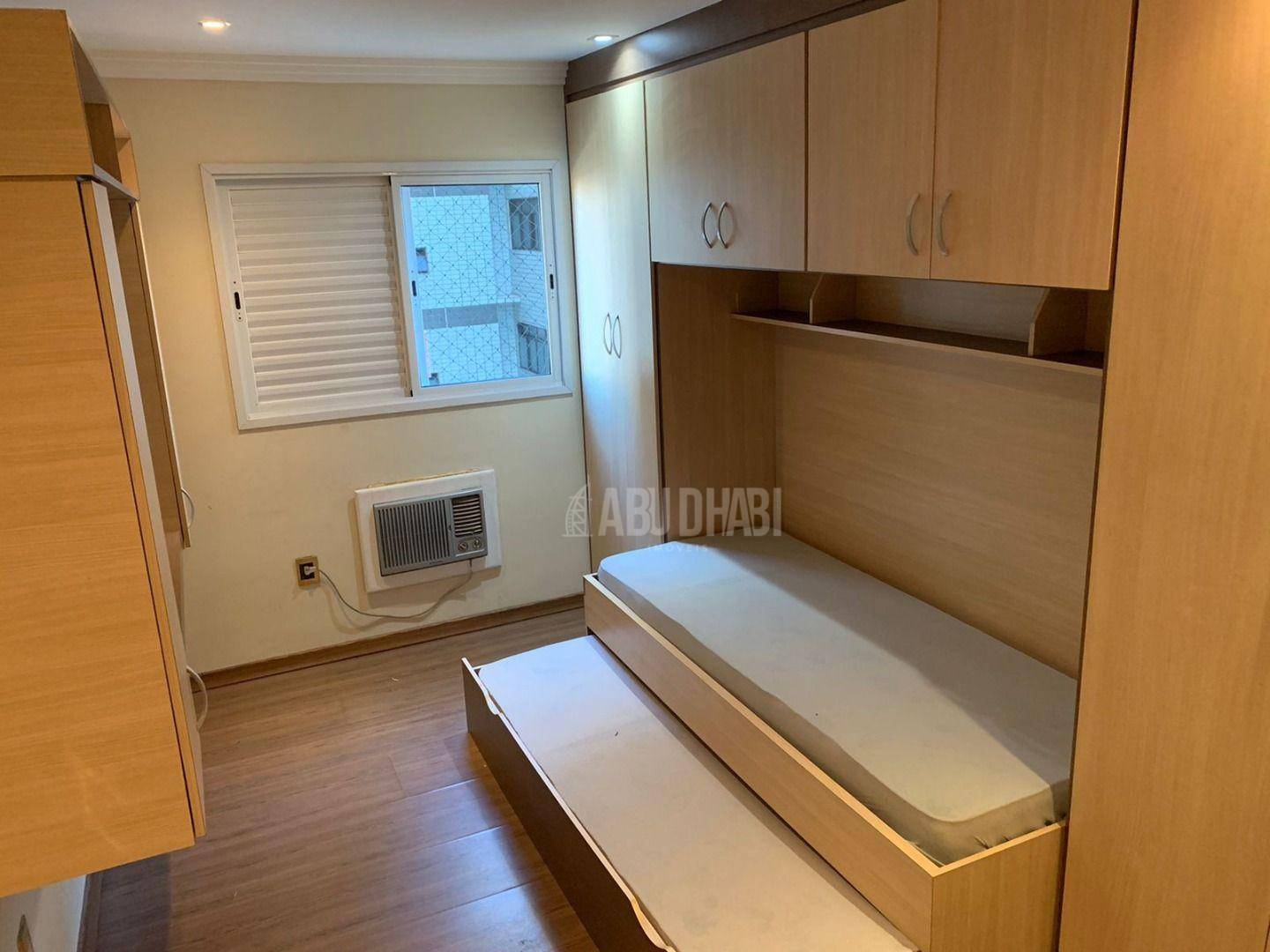 Apartamento à venda com 3 quartos, 230m² - Foto 18