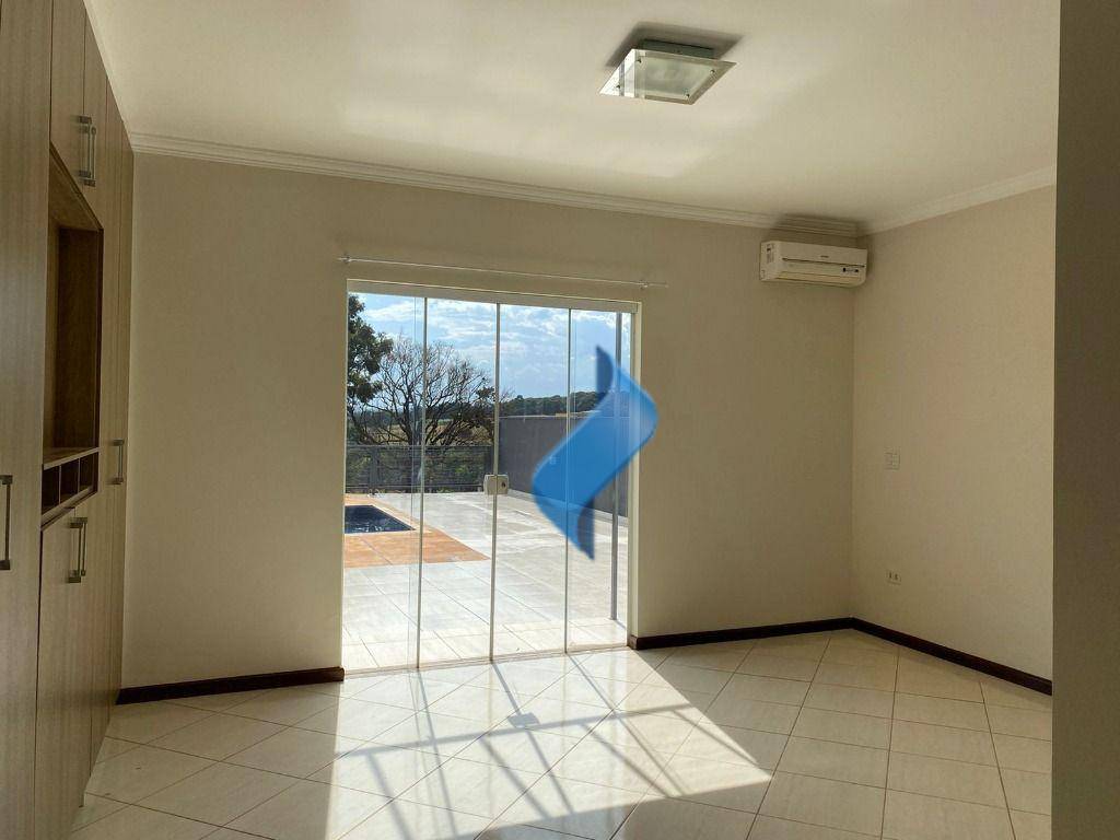 Chácara à venda com 3 quartos, 241m² - Foto 17