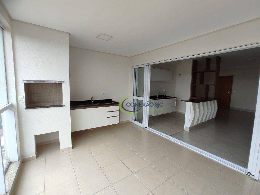 Apartamento à venda com 3 quartos, 97m² - Foto 3