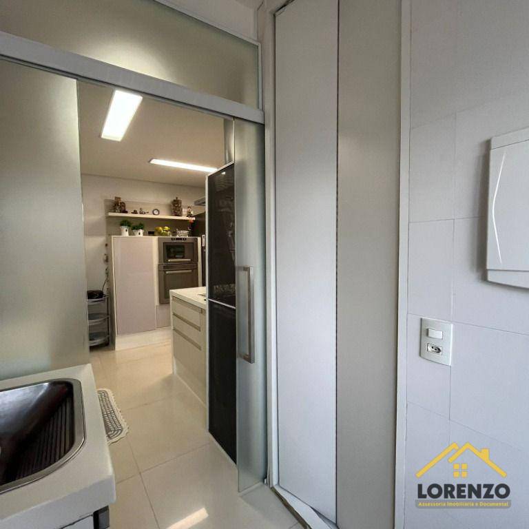 Apartamento à venda com 3 quartos, 106m² - Foto 7