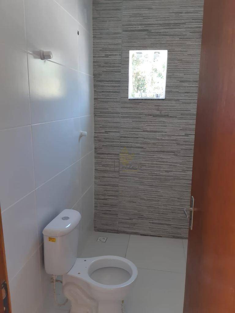 Casa à venda com 2 quartos, 45m² - Foto 17