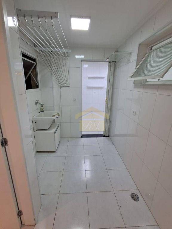 Apartamento à venda com 3 quartos, 124m² - Foto 28