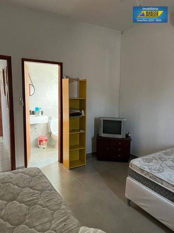 Chácara para alugar com 3 quartos, 250m² - Foto 24