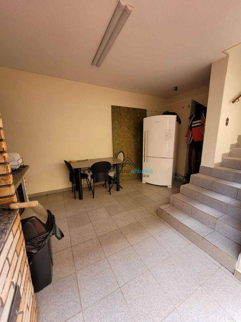 Sobrado à venda com 4 quartos, 253m² - Foto 16