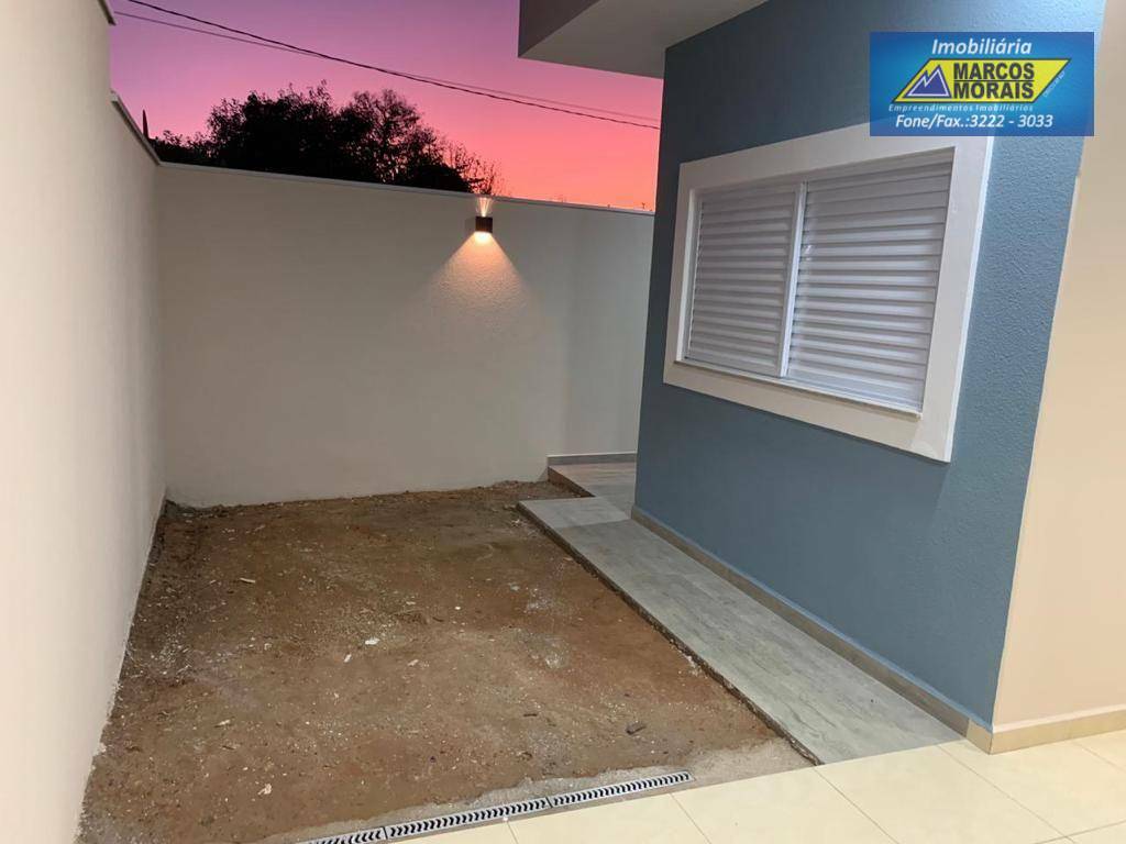 Casa de Condomínio à venda com 3 quartos, 100m² - Foto 5