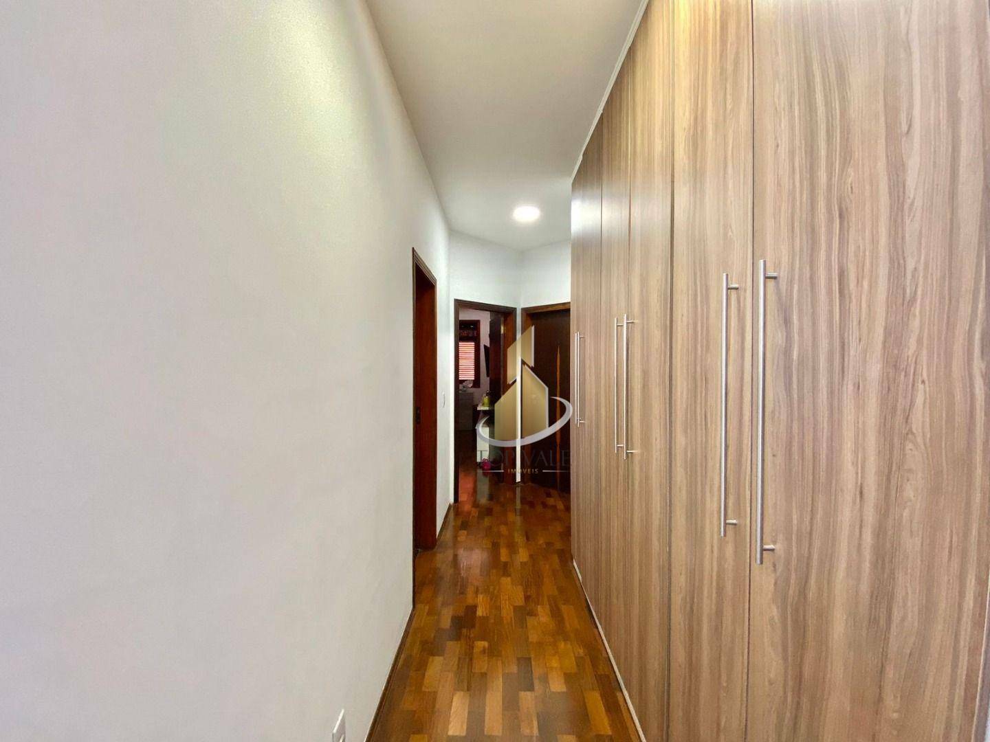 Sobrado à venda com 5 quartos, 537m² - Foto 24