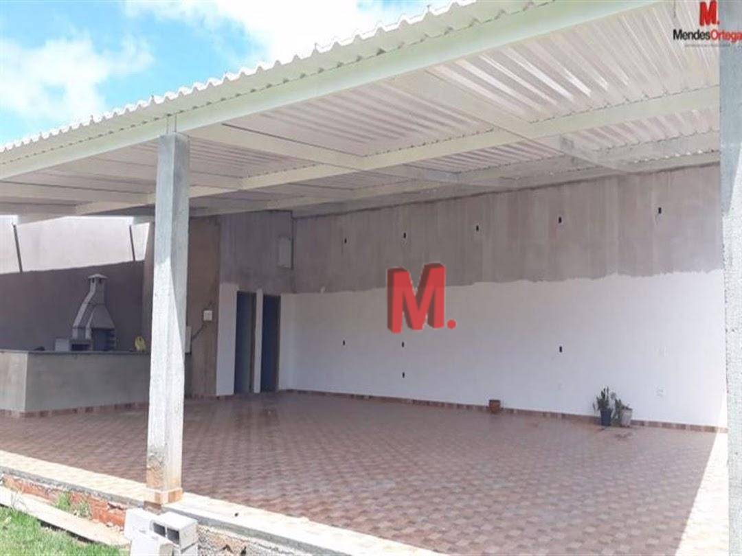 Chácara à venda com 2 quartos, 235m² - Foto 7