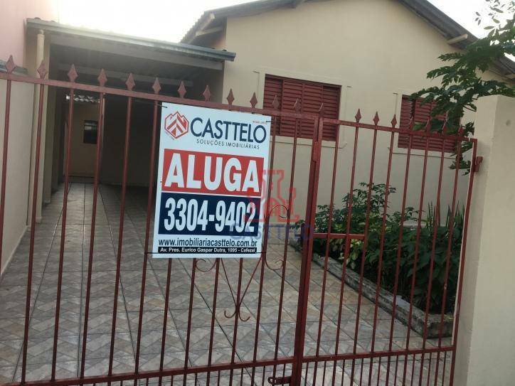 Casa à venda com 4 quartos, 120m² - Foto 1