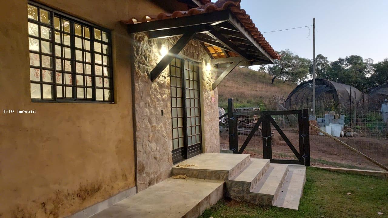 Fazenda à venda com 2 quartos, 10m² - Foto 2