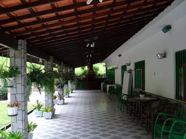 Fazenda à venda com 3 quartos, 400m² - Foto 32