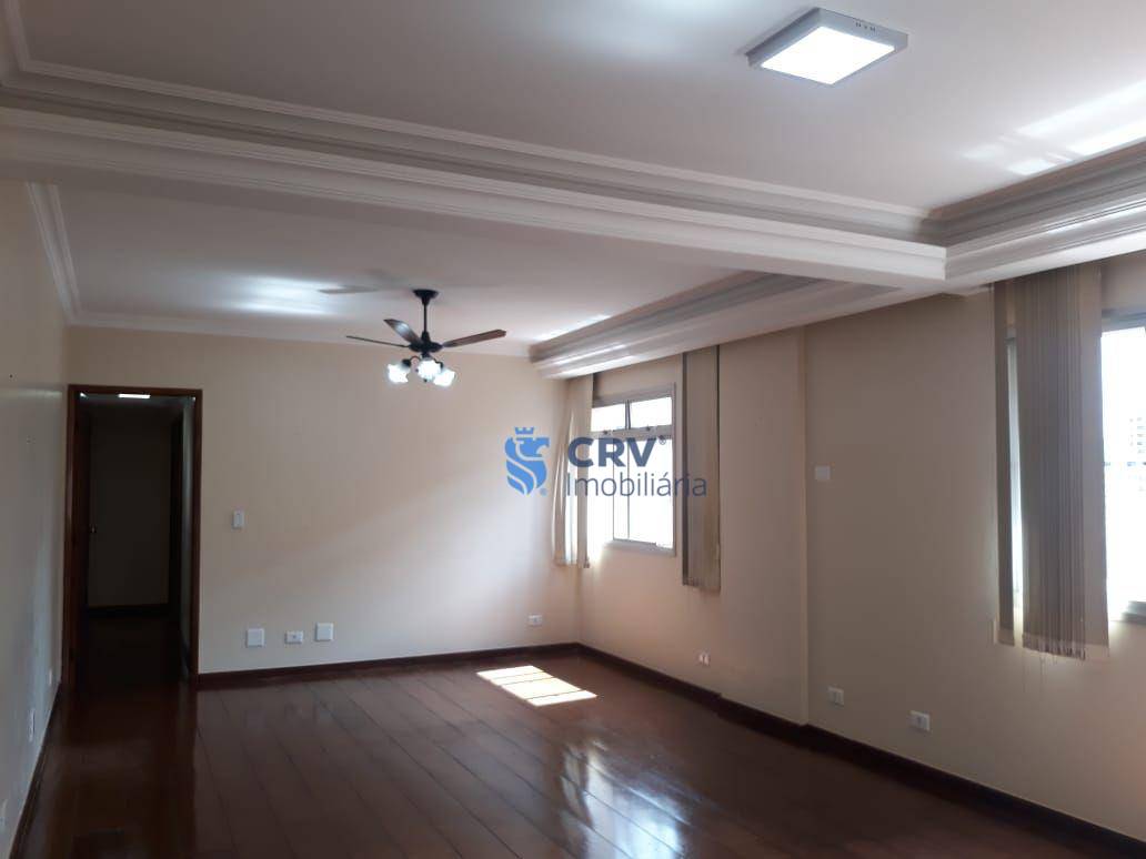 Apartamento à venda com 3 quartos, 120m² - Foto 2