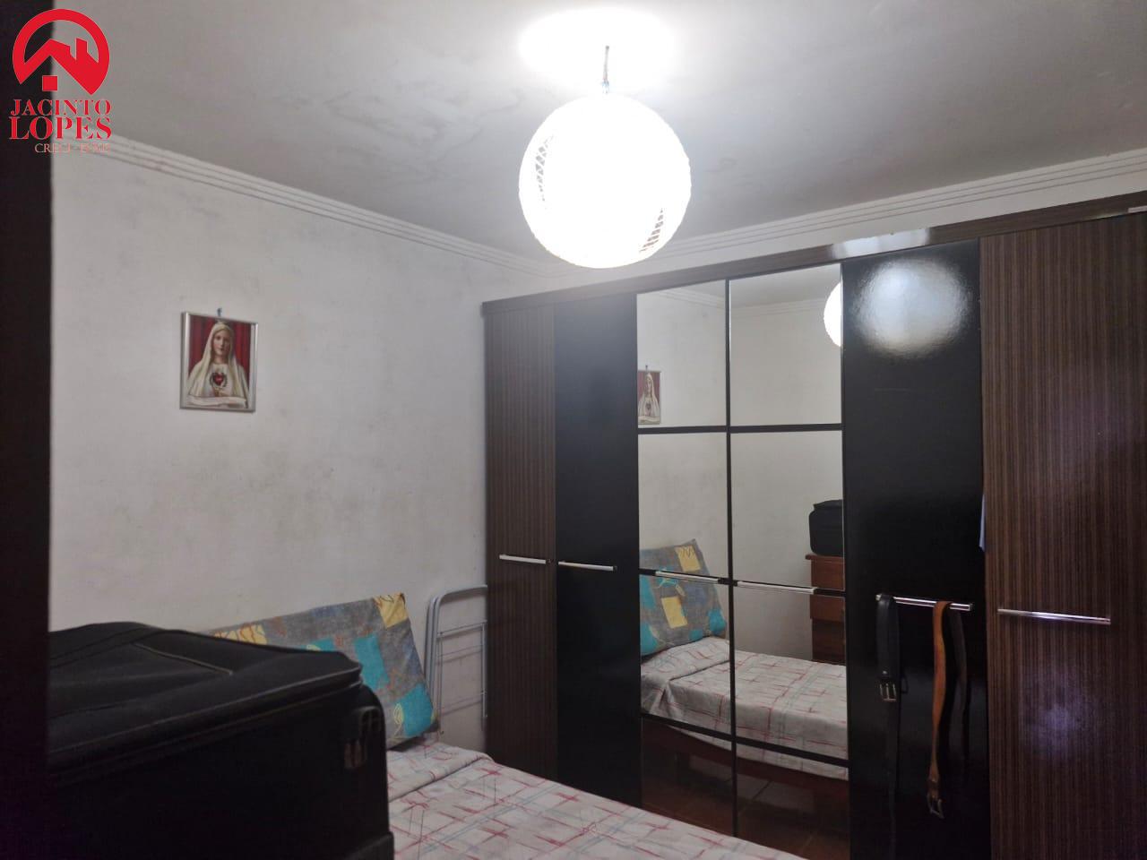 Casa à venda com 3 quartos, 200m² - Foto 35