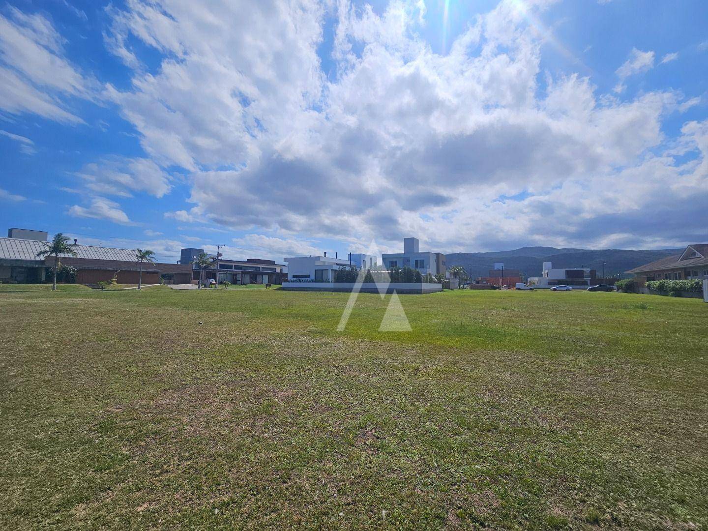 Loteamento e Condomínio, 600 m² - Foto 2