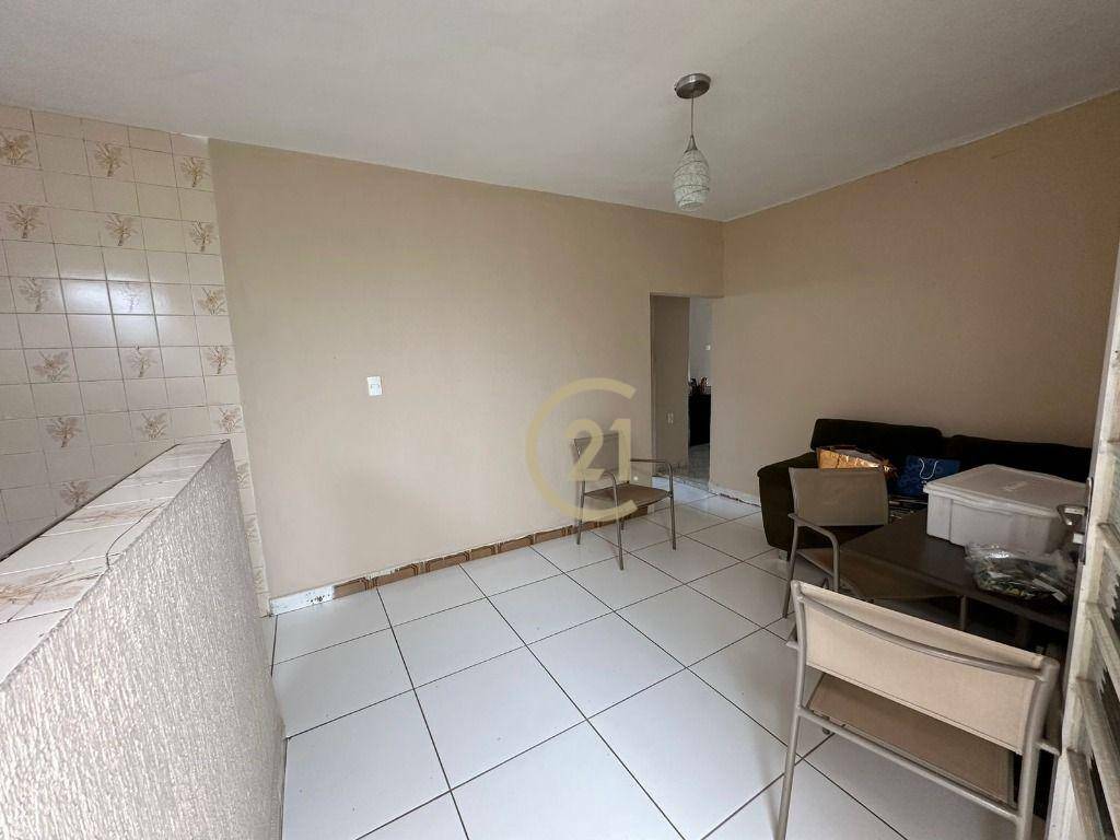 Casa à venda com 3 quartos, 155m² - Foto 11