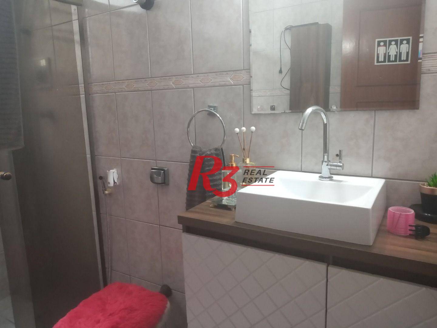 Apartamento para alugar com 2 quartos, 96m² - Foto 11