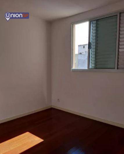 Apartamento à venda com 3 quartos, 76m² - Foto 8