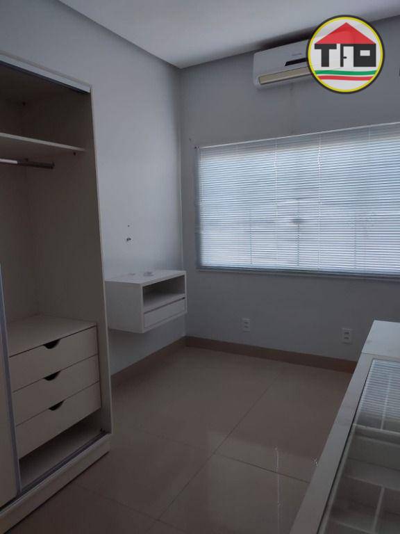 Casa para alugar com 3 quartos, 162m² - Foto 18