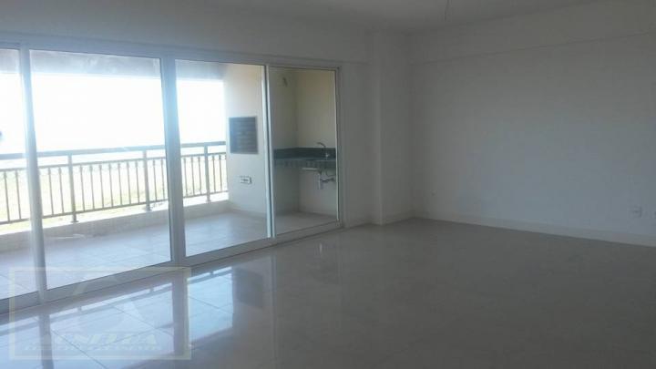 Apartamento à venda com 3 quartos, 196m² - Foto 5