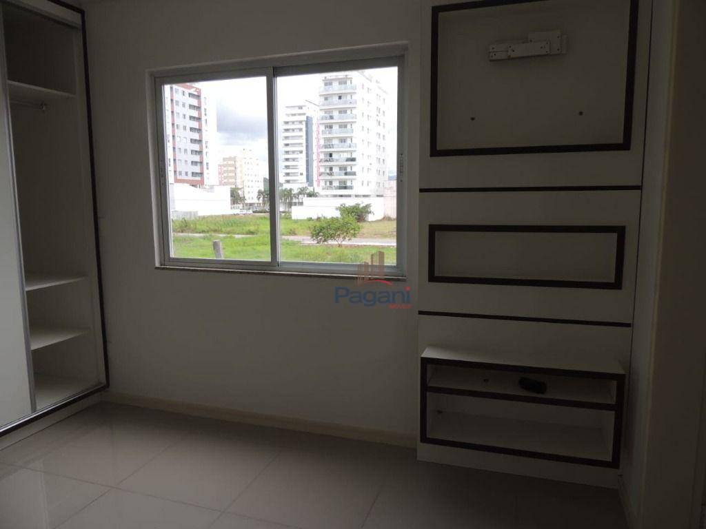 Apartamento à venda e aluguel com 3 quartos, 98m² - Foto 11