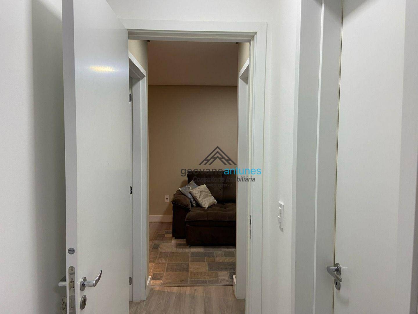 Apartamento à venda com 2 quartos, 62m² - Foto 9