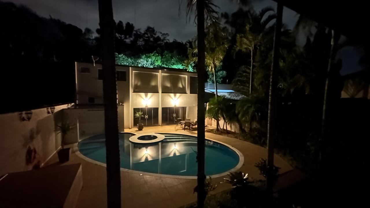 Casa de Condomínio para alugar com 4 quartos, 780m² - Foto 46