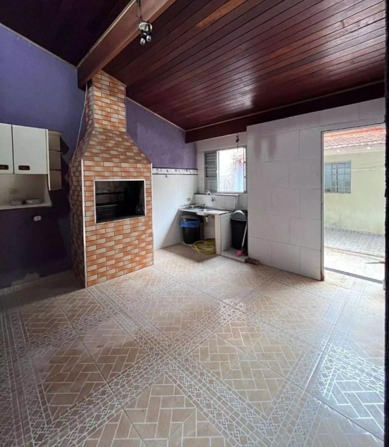 Casa à venda com 2 quartos, 114m² - Foto 1