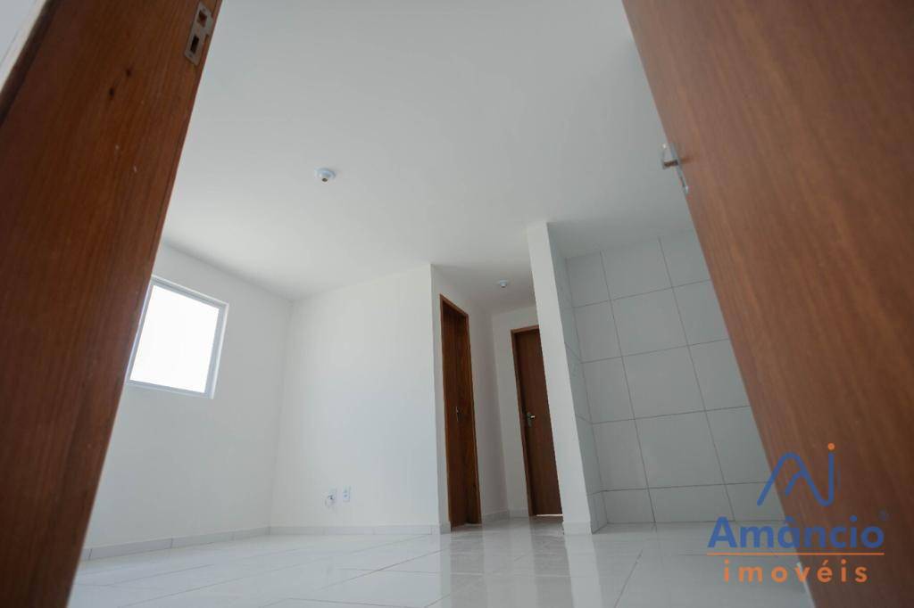 Apartamento à venda com 2 quartos, 45m² - Foto 14