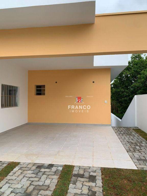 Casa à venda com 3 quartos, 208m² - Foto 4