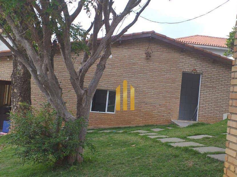 Casa à venda com 3 quartos, 300m² - Foto 3