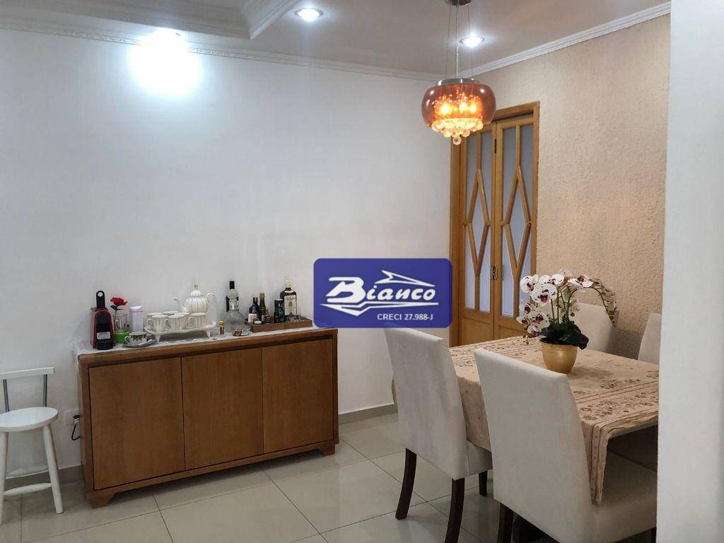 Apartamento à venda com 3 quartos, 75m² - Foto 4