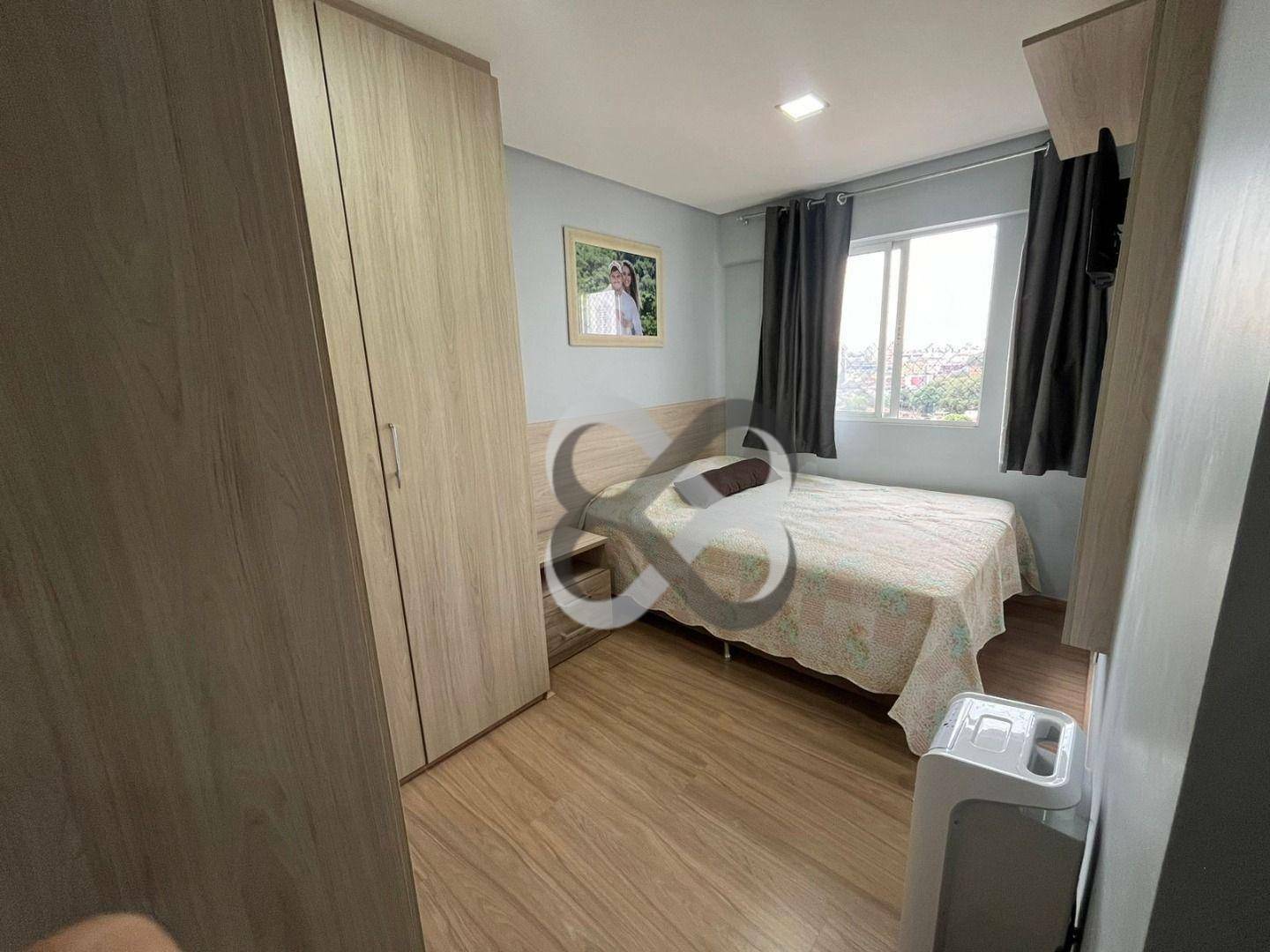 Apartamento à venda com 2 quartos, 44m² - Foto 10