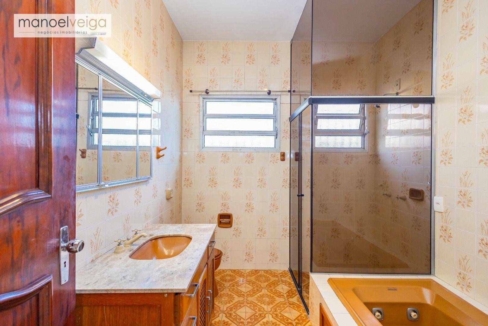 Casa para alugar com 3 quartos, 271m² - Foto 49