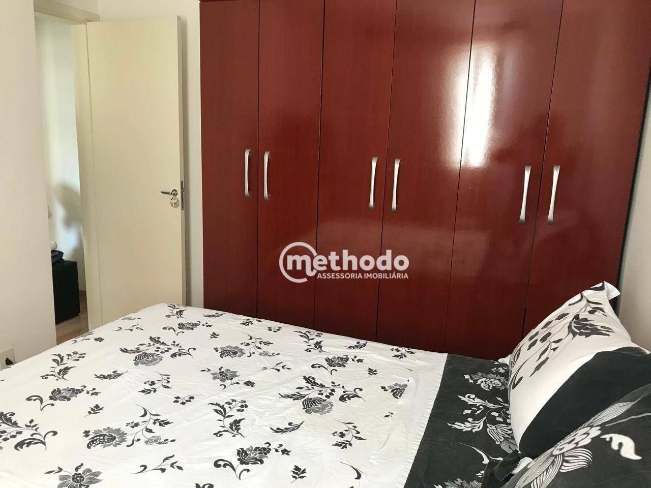 Apartamento à venda com 2 quartos, 44m² - Foto 2