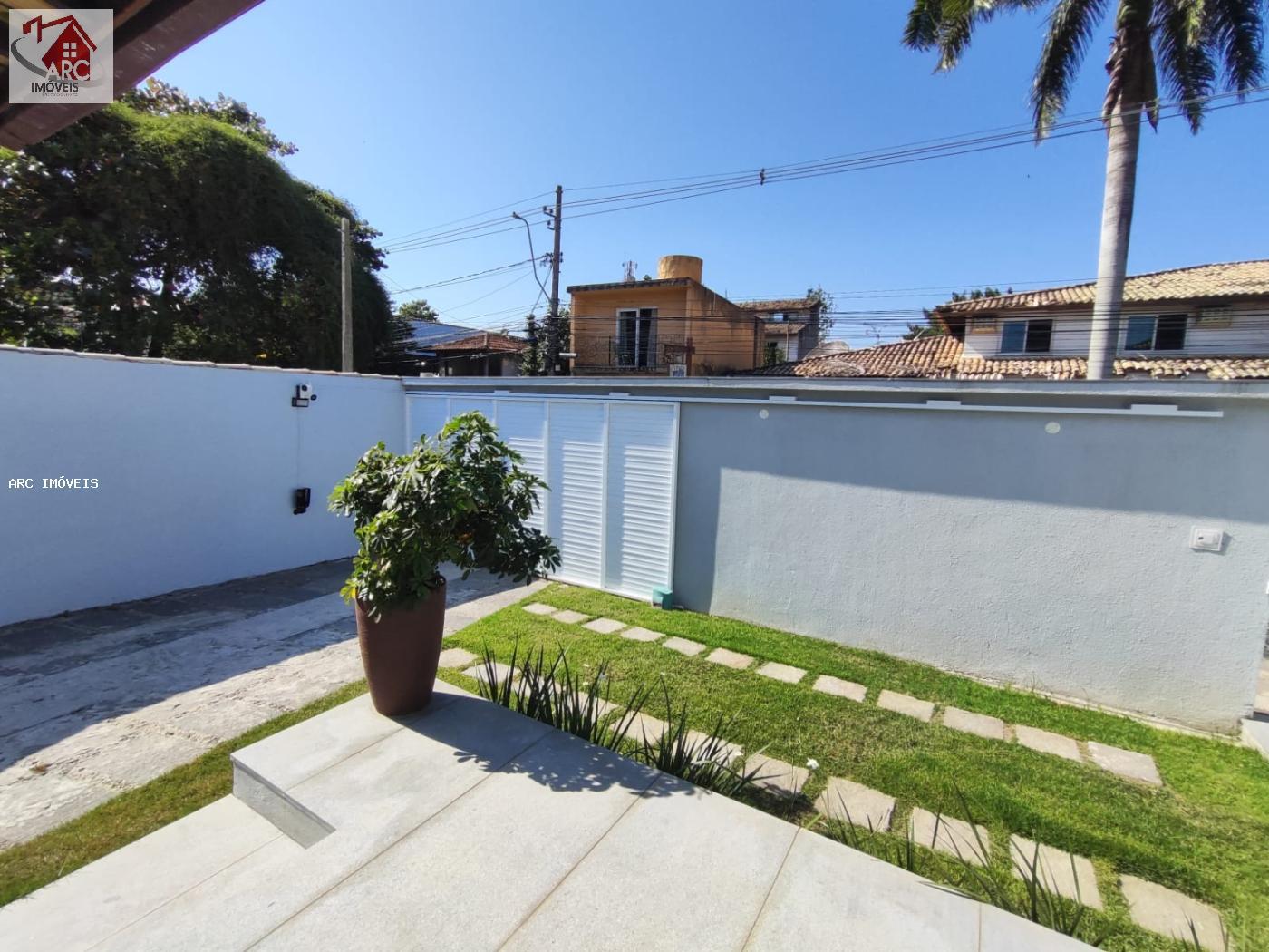 Casa à venda com 4 quartos, 360m² - Foto 8