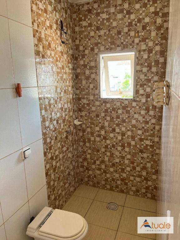Casa para alugar com 2 quartos, 100m² - Foto 13