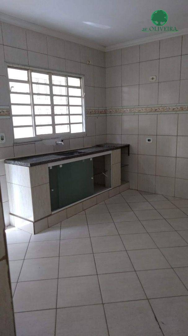 Sobrado à venda com 4 quartos, 130m² - Foto 4