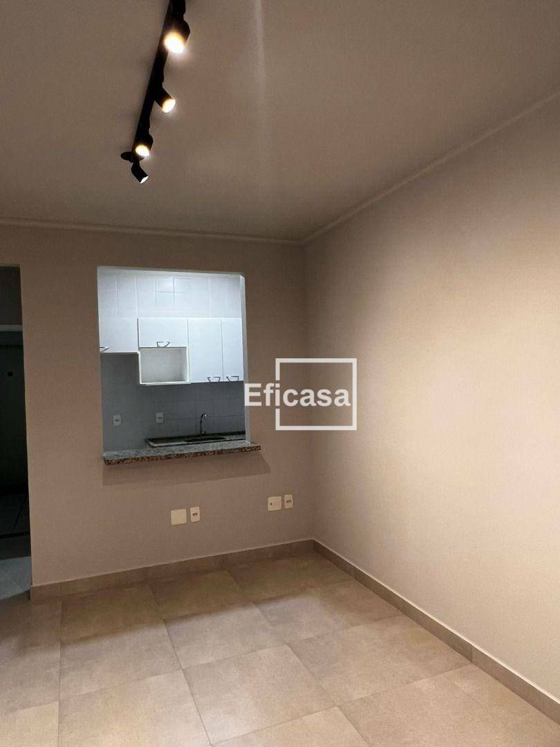 Apartamento à venda com 2 quartos, 70m² - Foto 1