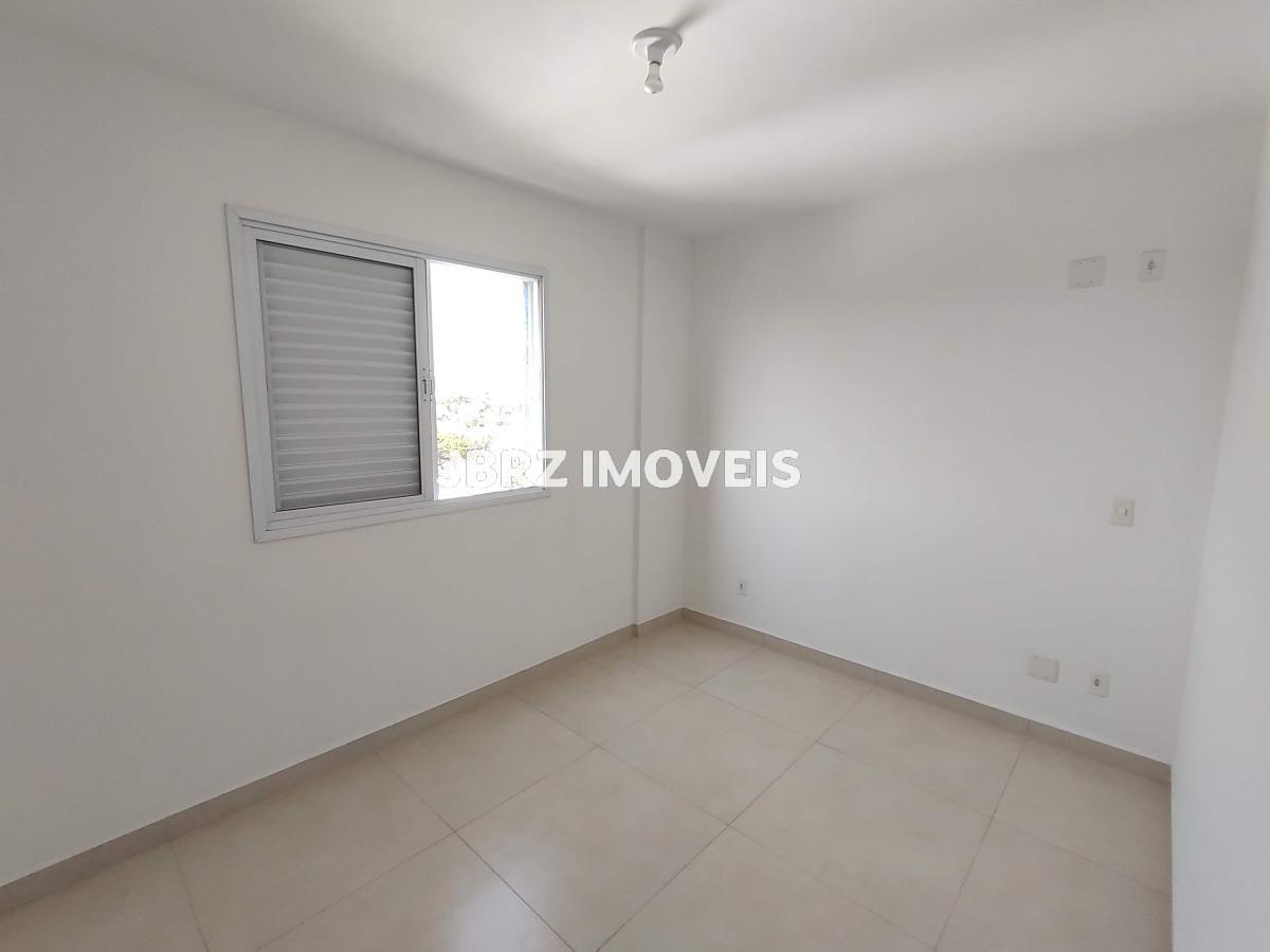 Apartamento à venda com 3 quartos, 82m² - Foto 18